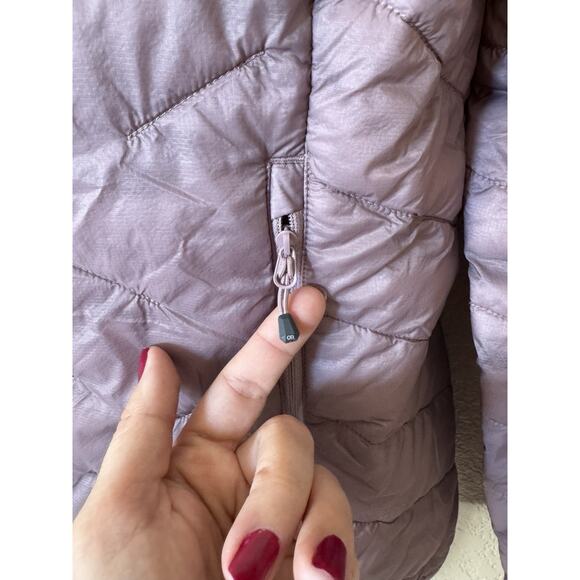 Outdoor Research OR Superstrand LT Lightweight Puffer Jacket Packable Size Small - Picture 7 of 12